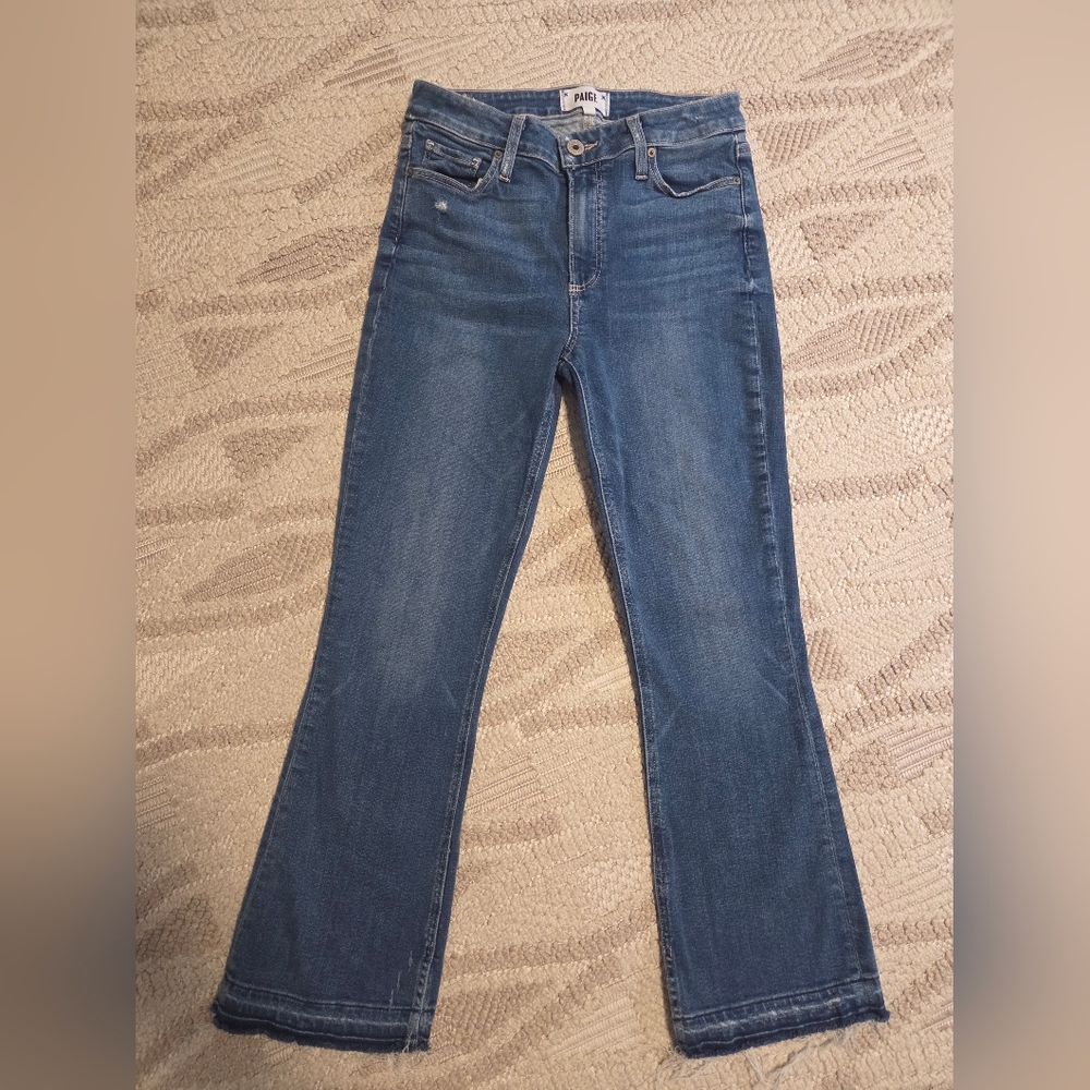Paige Size 27 Collette Crop Flare Raw Hem Jeans Brand New ! Anthropologie